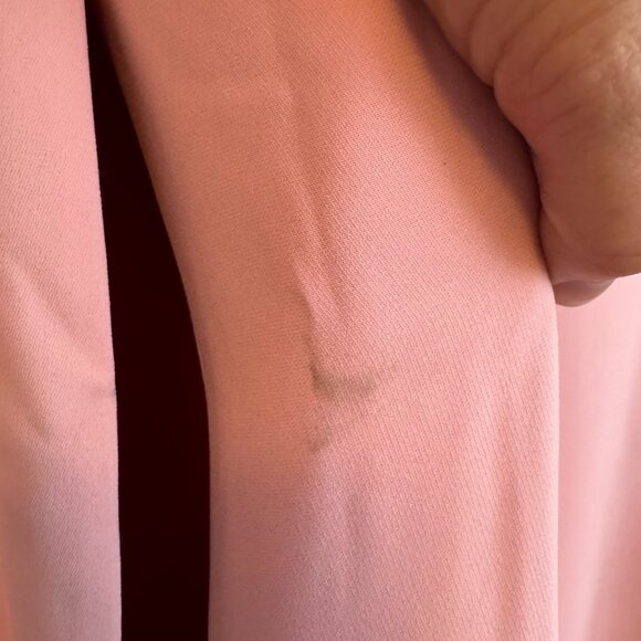 Sachin & Babi Vittoria Gown - Morganite/Ruby Embroidered Floral Gown with cape - Picture 8 of 11